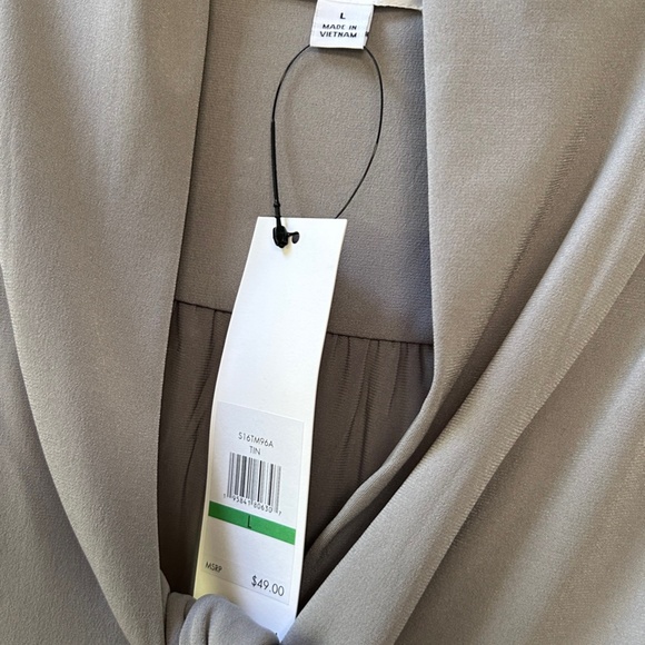 Calvin Klein Sleeveless V-Neck Shell with Tie – Gray (“Tin”) – Size Large – NWT - Picture 3 of 6